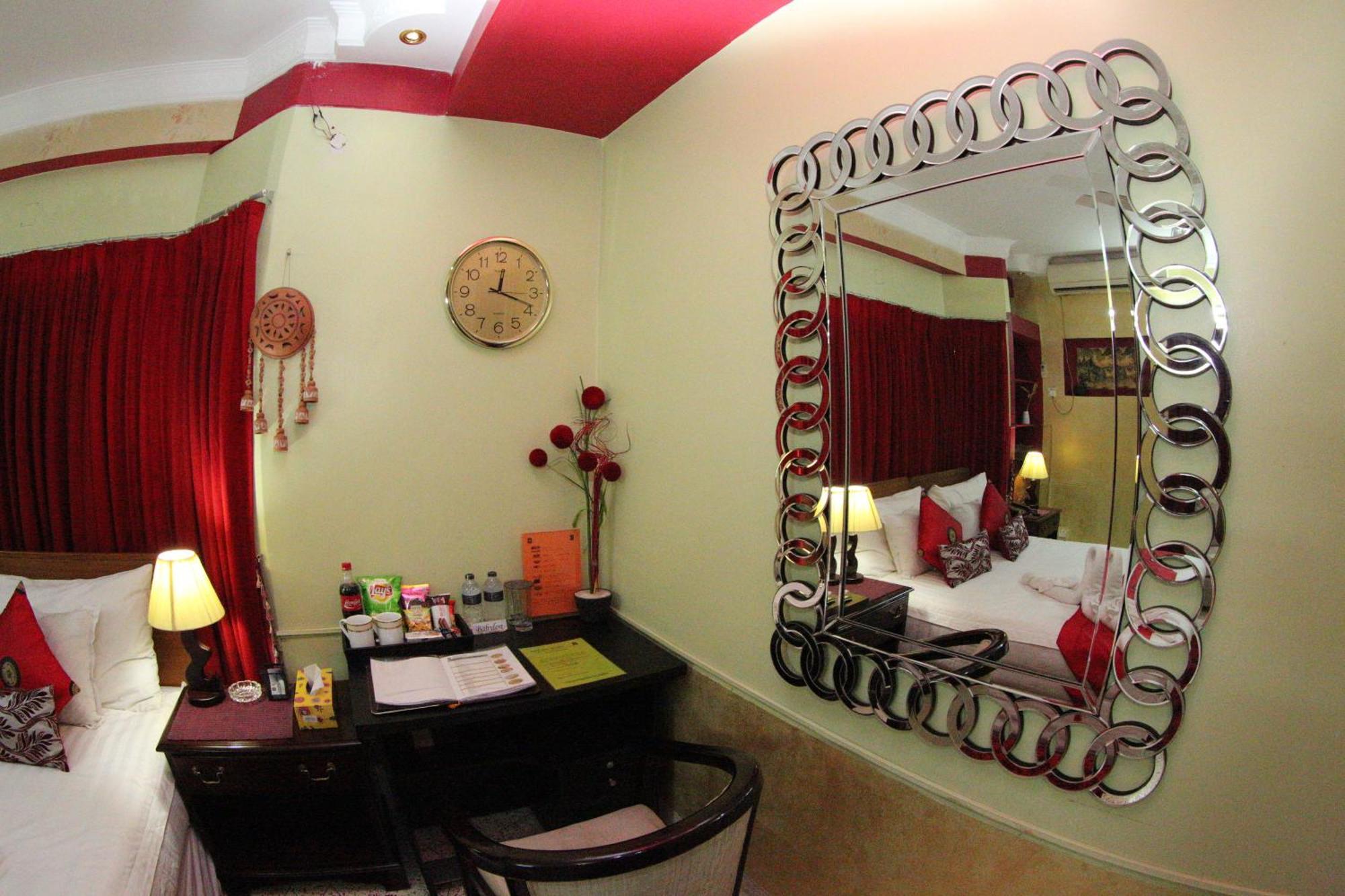 Babylon Hotel & Serviced Apartment Dhaka Bagian luar foto